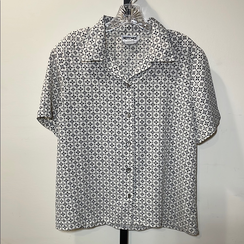 Notches Vintage Geometric Button Down Top